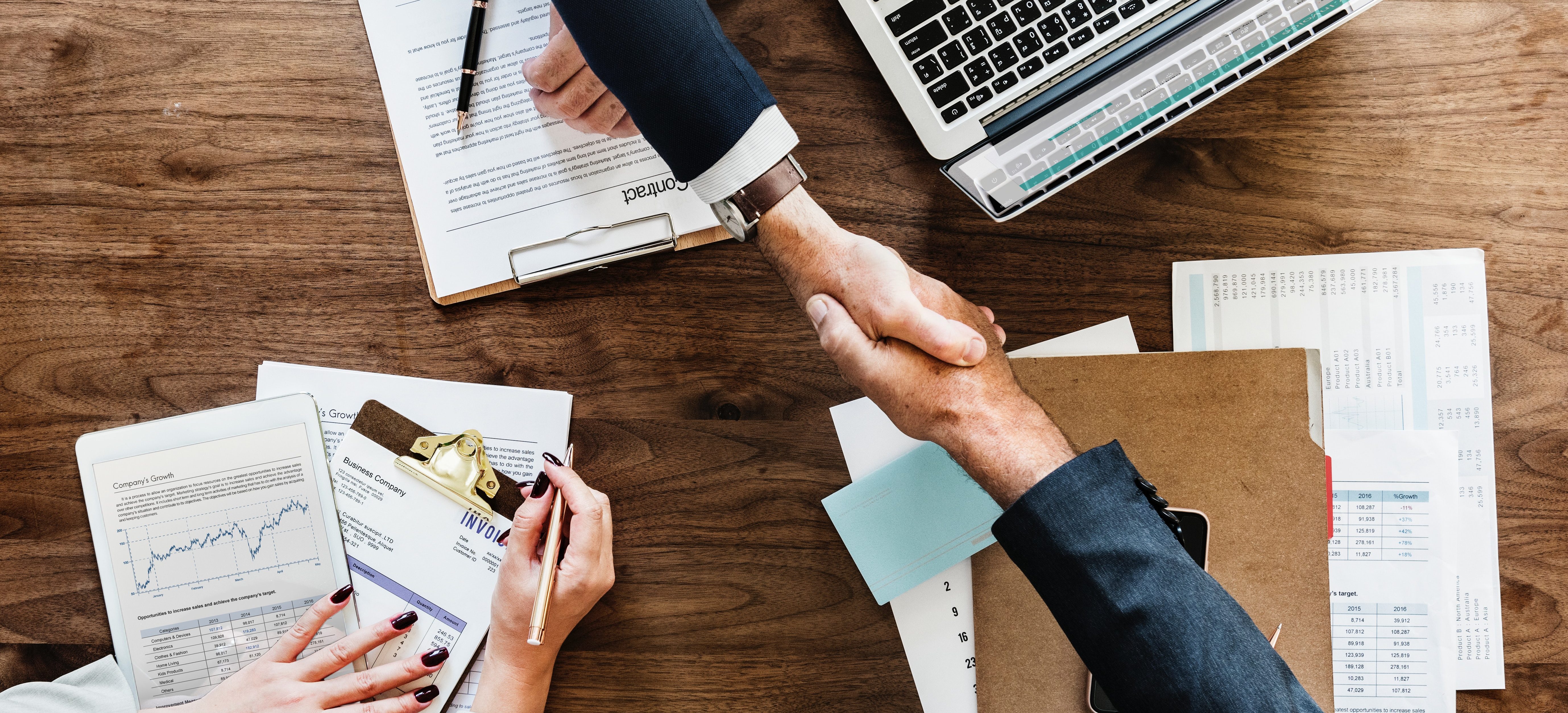 Growth Rocket A company partnering with a digital marketing agency