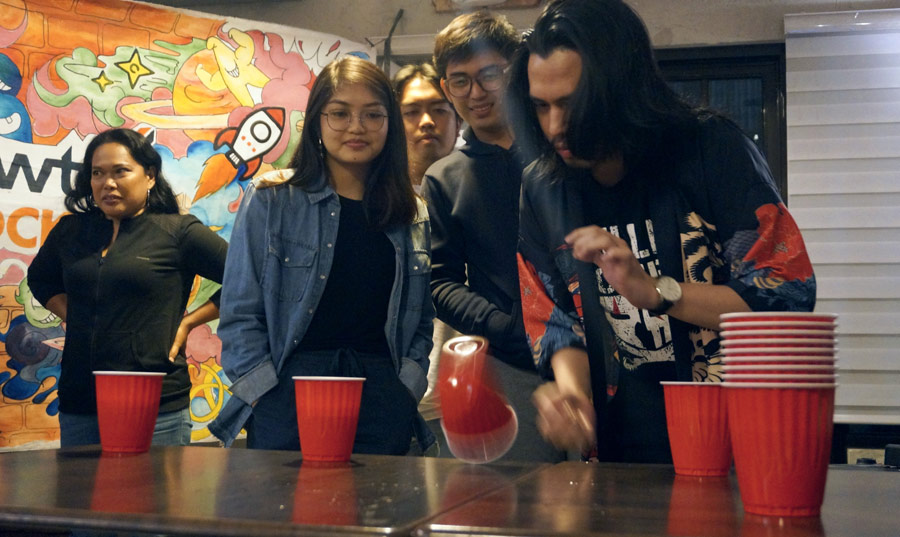 party game flip cup